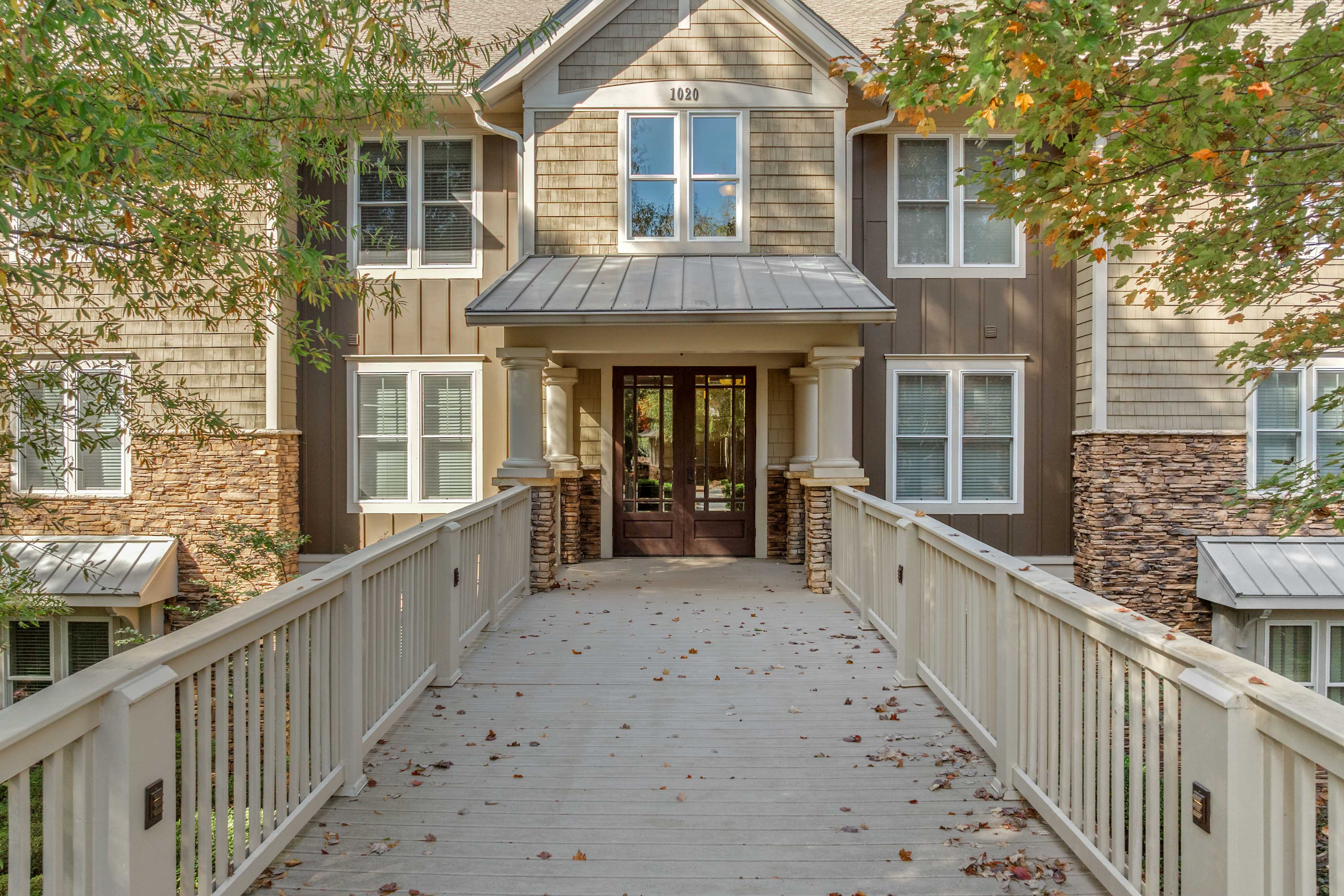 1020A Portage Trail image 3